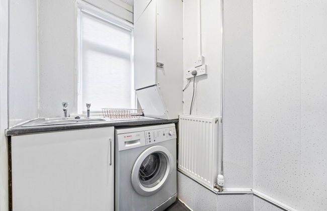 One Bedroom Apartment by Klass Living Serviced Accommodation Bellshill - Elmbank Street Apartment with WIFI and Parking - Foto 2