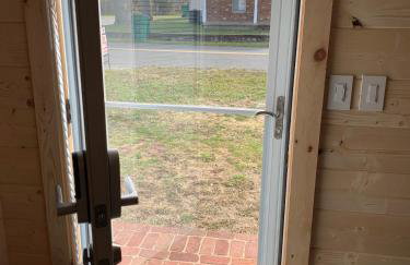 Treasured Moments Tiny Cabin Cottage - Foto 16