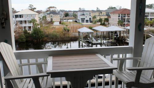 The Coastal Caper - Foto 2