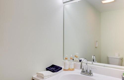 5 Mi to Sno-Eagles Trails Lakefront Getaway! - Photo 8