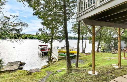 Gables End Escape Lakefront Dock Kayaks - Photo 53