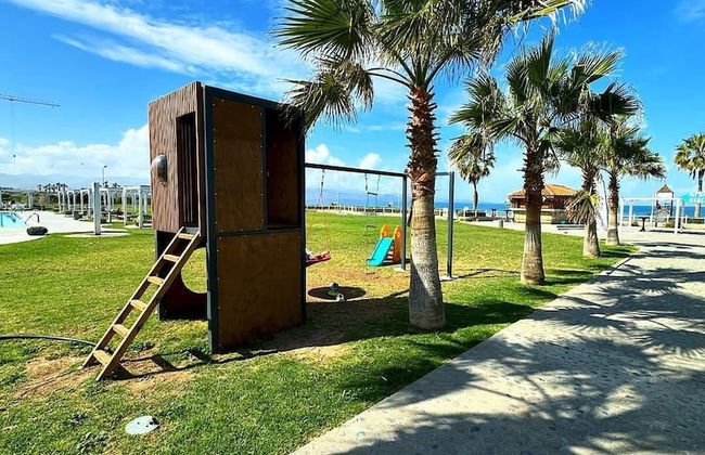 Aphroditebeachfrontresort Unique gem Direct by sea - Foto 18