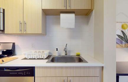 Modern Comforts Free Gym Access - Foto 28