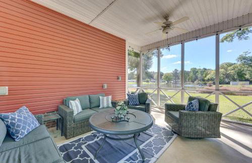 Lakeside Cedar Pines Bungalow 5 Mi to Main St! - Foto 18