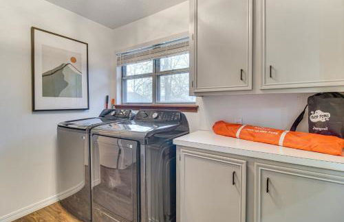 Right Off Route 66 Retro Vinita Home with Game Room - Foto 23