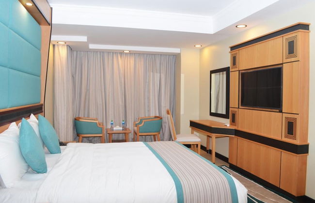 Nooh Tower - Photo 13