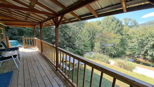 Covered Bridge Hideaway, swimming hole hot tub - Foto 2