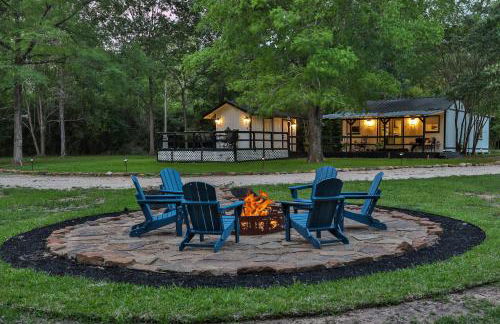 Charming Cottage on 7 acres with Pond - Foto 1