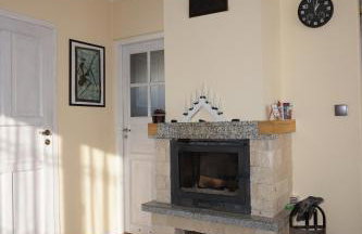 Uroczy Domek z Kominkiem - Foto 8