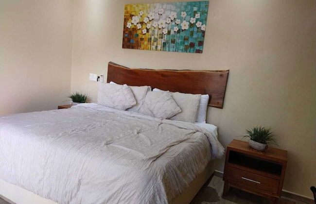 One Extra Free Night Staying 3 Nights Intl Chef & Yacht - Brekky Available - Foto 4