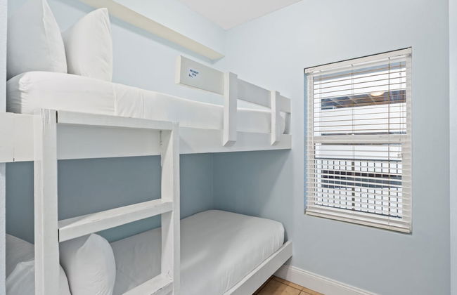 Laketown Wharf by Book That Condo - Foto 8