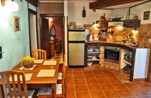 Tvrdic Honey - Photo 68