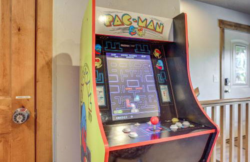 Ski, Hike and Relax Eden Condo with Hot Tub Access - Photo 7