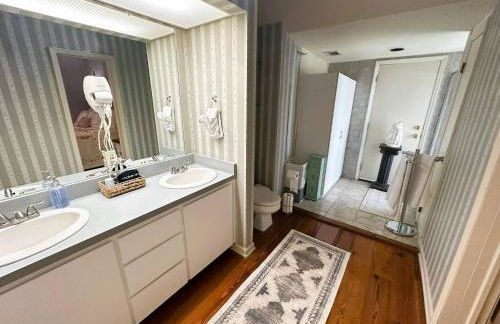 Azalea Room with Private Bathroom in a Victorian house - Foto 8