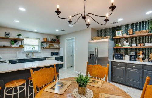 Home 1 Mi to Historic Gingerbread District and Dtwn! - Foto 8