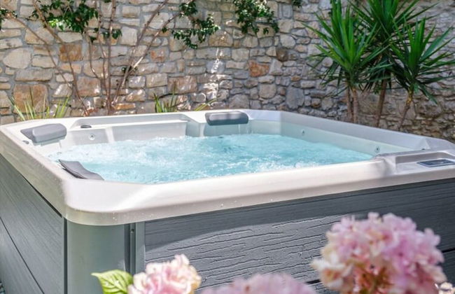 Villa Stone Pearl - Two Bedroom Holiday House With Pool - Foto 46