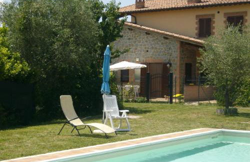 La Loggina Maxi con 2 giardini recintati privati - Foto 14