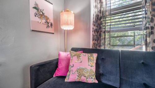 Jungle Themed Apt. Close to Coffee, Food + Shops! - Foto 4