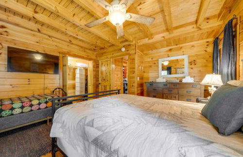 The Holiday Cabin at Lake Lure - Photo 56