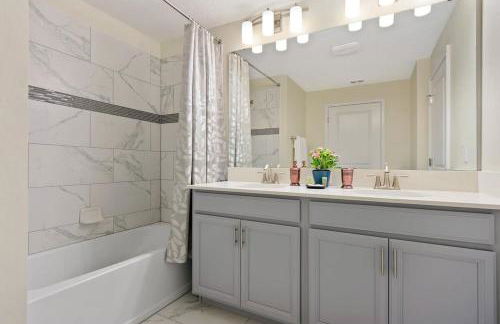 Family Friendly 5 Bedrooms Home Close to Disney 4849 - Foto 44