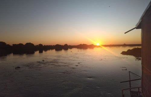Barco Casa Pantanal Toca da Onça - Photo 19