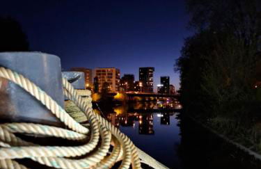 La péniche de Fabrice avec Jacuzzi privatif - Foto 8