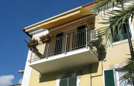 Vicino al mare sulla pista ciclabile - Foto 16