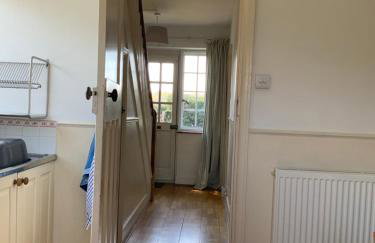 Country cottage overlooking fields with garden room - Foto 14