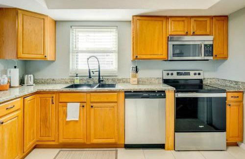 Golf Cart & Heated Pool: Rotonda West Getaway! - Foto 13