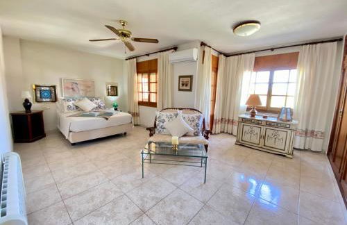 Stunning 5 bed Villa La Font, private pool - Foto 42