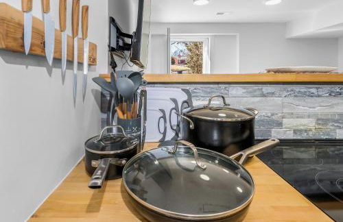 Modern Chic Retreat Luxe Comfort and Style - Foto 26