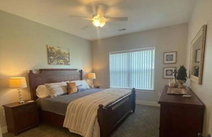 Main Floor 2 Bedroom Condo in Bettendorf - Foto 9