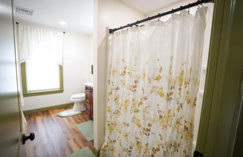 Historic Sears River Home (Main Level) on 10 Acres - Foto 54