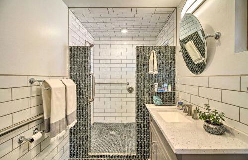 Stunning San Ysidro Homestead with Large Porch! - Foto 18