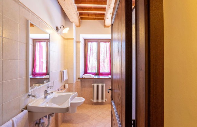 Country House in Marche With Pool & Views - Foto 15