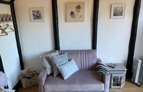 Windsor/Ascot/Bracknell beautiful barn - Photo 13