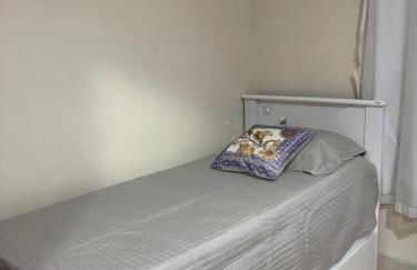 Sobrado confortável a uma quadra do mar. - Foto 14