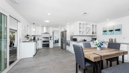 Villa Tranquility-Waterfront-Free Amenities-Heated Pool-Bikes-Dock Fishing & Beach Gear - Foto 4, stove, dishwasher, toaster