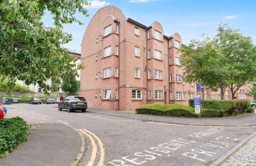 GuestReady - Stylish Apt w/ Parking near Edinburgh - Photo 37