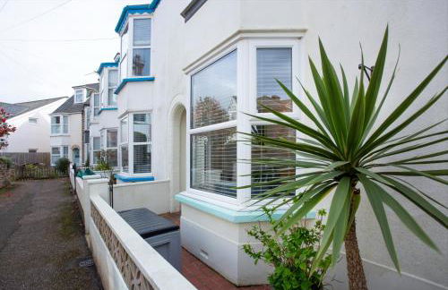 Holmdale House - Photo 30