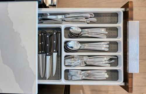 Empire State View - Luxury Apt - Shuttle to NYC - Foto 31