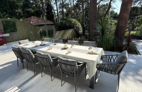 Luxury Villa - Hot Tub - Exclusive Offers - Amar Luxury Stays - Photo 39