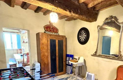 Magical Villa di Gioia Large 6-Bedroom Family Villa with Breathtaking views, Private Garden and Olive grove - in a Cool Village on the Umbria Tuscany Border - Foto 20