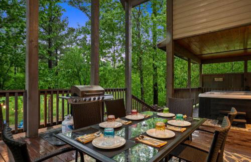 King Suite! Hot Tub, Arcade Games, L2 EV, Fire Pit, Kids Playset, Ping Pong, Dog Friendly - Foto 11