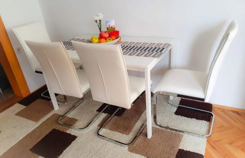 Apartman Goran - 130m Radiochirurgia - Foto 8