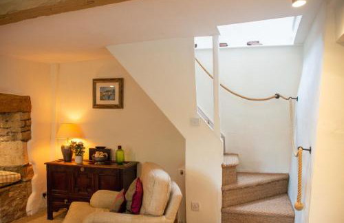 Top Cottage, Oddington - Photo 13