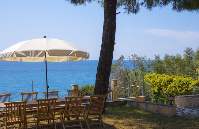Beachfront Villa by Halkidiki Villas - Foto 28