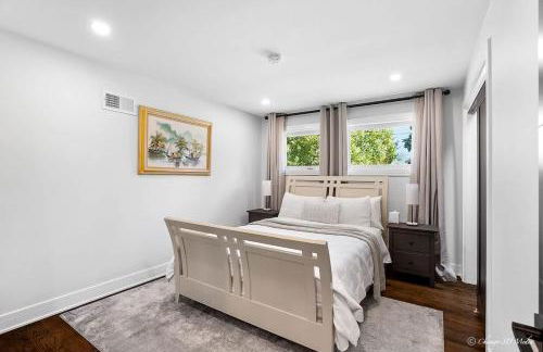 Casa 22 Luxury & Modern 3BD 2BA Home in Skokie - Photo 35