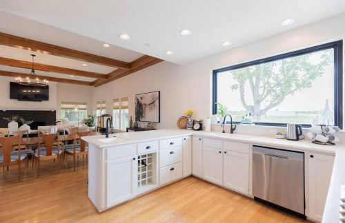 Colorado river access, game room & swimming pool - Photo 43