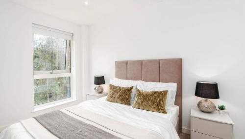 Tranquil 2-Bed Apartment, Balcony, Sleeps 6, 7 Minute Drive to King's Cross St Pancras - By City Peace - Foto 4